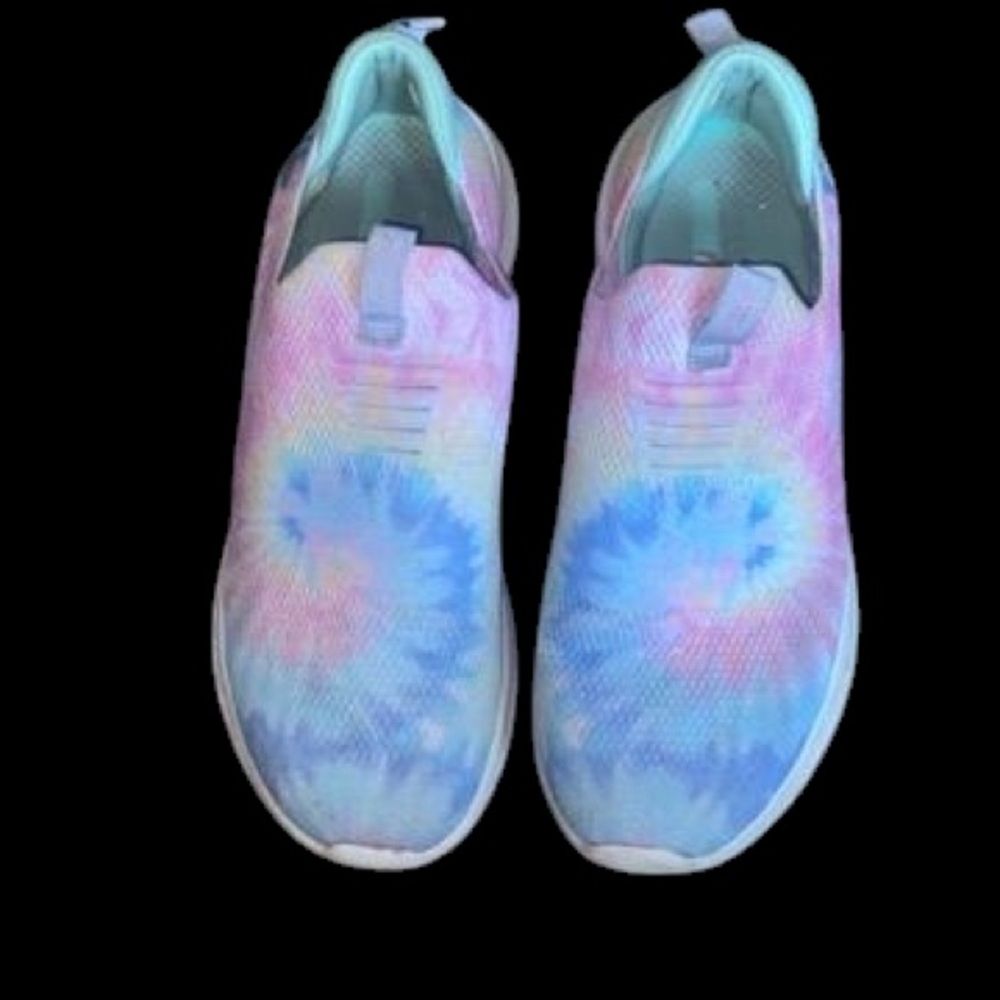 Tie-Dye Slip-On Skechers
